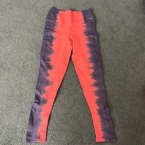 NUX leggings size medium